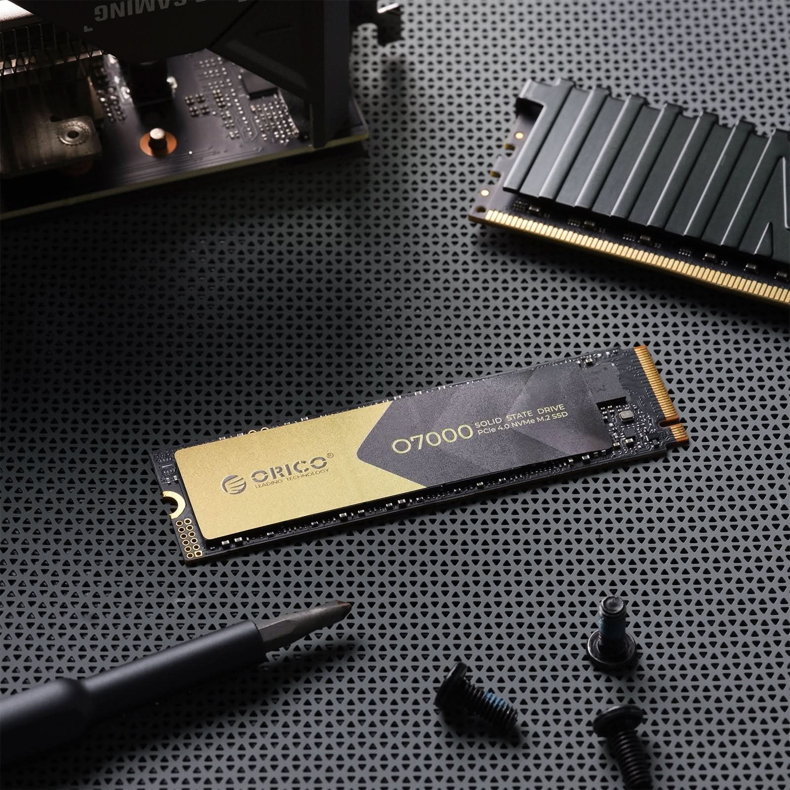 ORICO O7000 7000MB/s  PCIe 4.0 M.2 NVMe SSD Orico