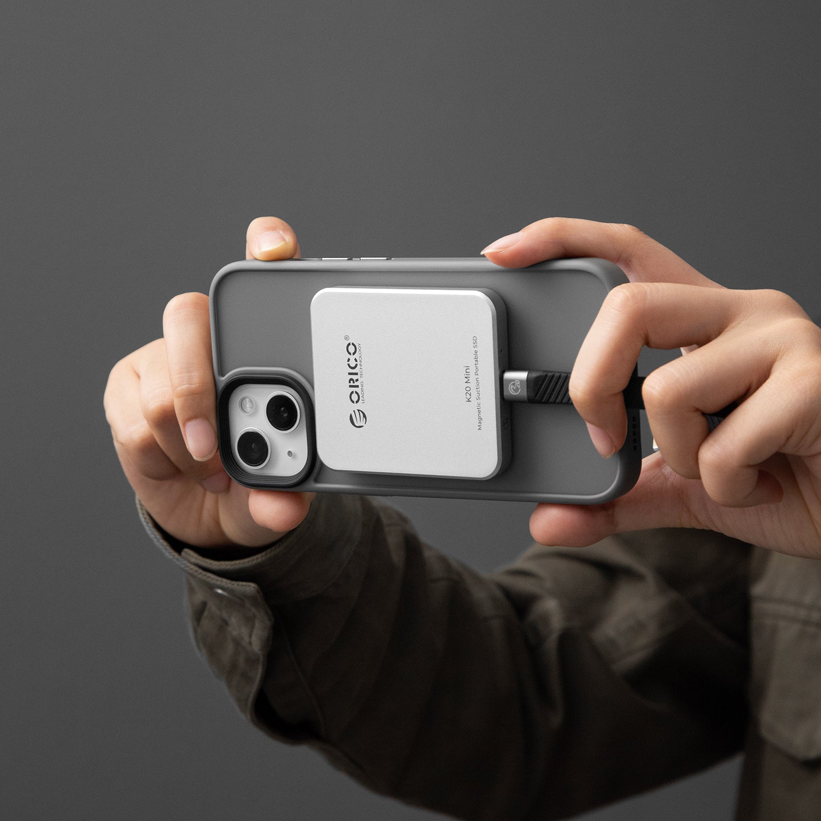 ORICO K20MINI Ultra-Slim Magnetic Portable SSD for iPhone Orico